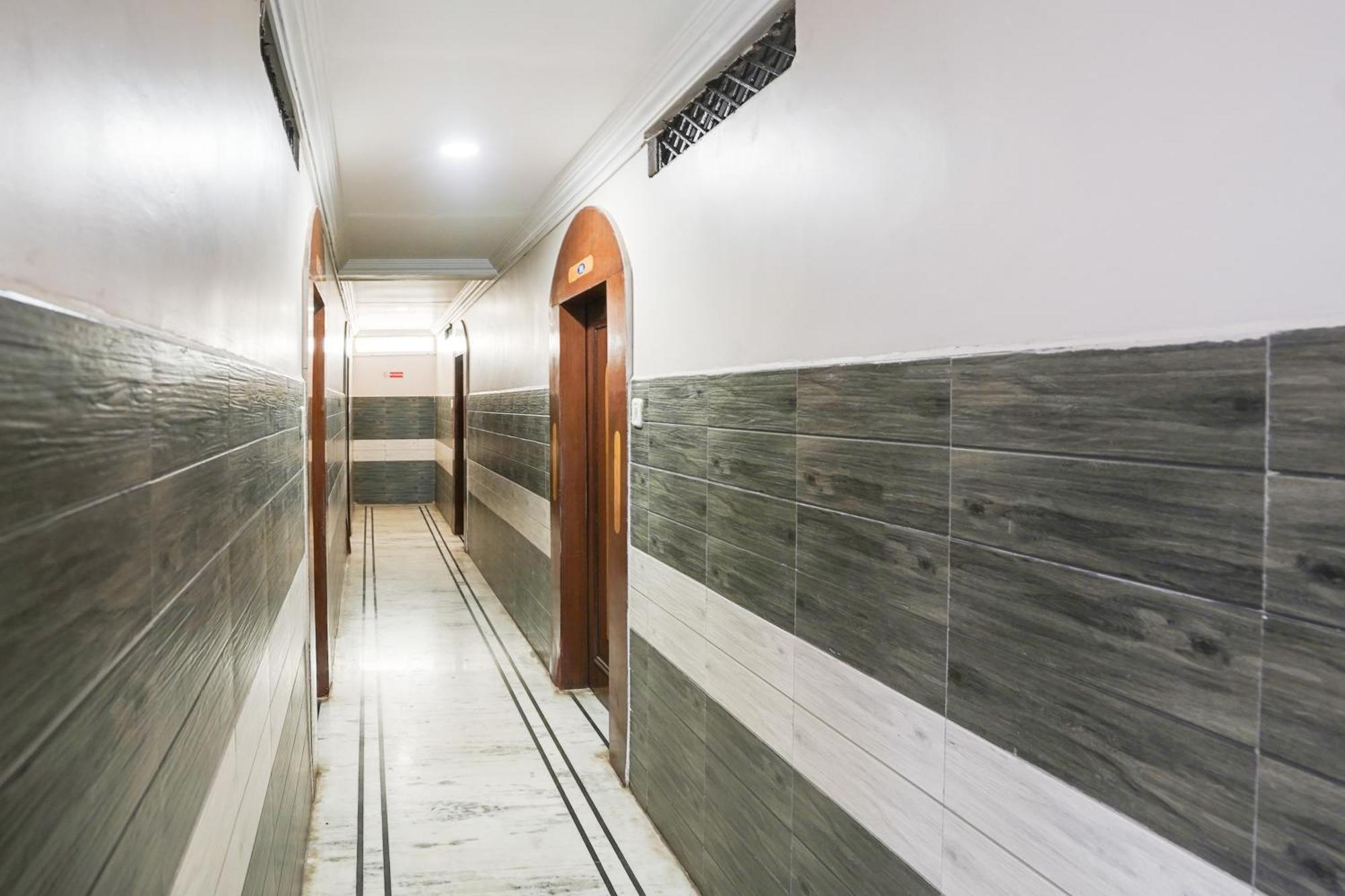 Super Hotel O Pithampur Formerly Ganga Residency Akolia Экстерьер фото