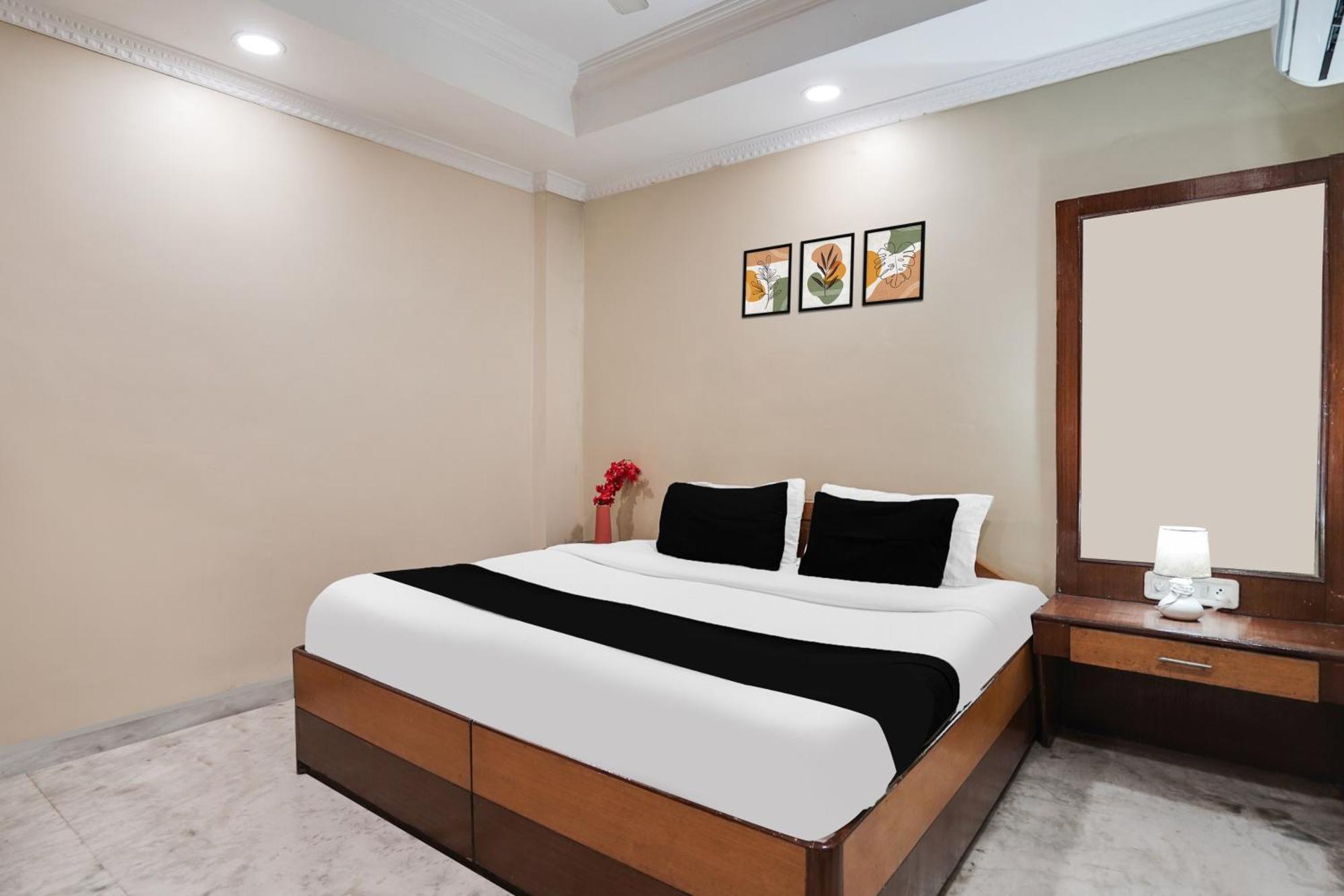Super Hotel O Pithampur Formerly Ganga Residency Akolia Экстерьер фото